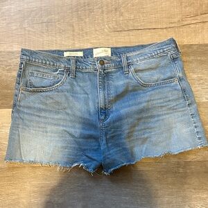 Universal thread 90s cutoff shorts